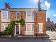 4 Bedroom End Of Terrace House