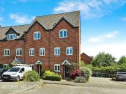 4 Bedroom End Of Terrace House