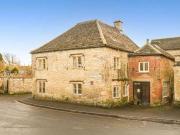 4 Bedroom End Of Terrace House