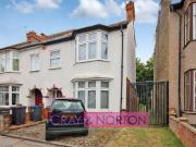 4 Bedroom End Of Terrace House