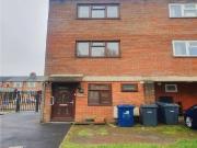 4 Bedroom End Of Terrace House