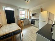 4 bedroom end of terrace house for rent in 118 Crookes,...