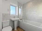 4 bedroom end of terrace house for rent in Barrosa Way,...