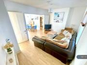 4 Bedroom End Of Terrace House For Rent In Bournemouth