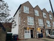 4 bedroom end of terrace house for rent in Cambridge...