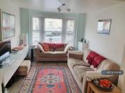 4 bedroom end of terrace house for rent in Cambridge...