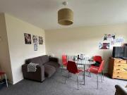 4 Bedroom End Of Terrace House For Rent In Farnham, Surrey