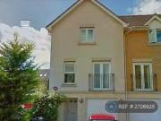 4 bedroom end of terrace house for rent in Gibbons Lane,...