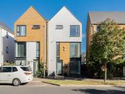 4 bedroom end of terrace house for rent in Haven Street,...