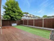 4 bedroom end of terrace house for rent in Julian Place...