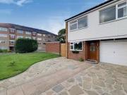 4 bedroom end of terrace house for rent in Lankton...