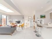 4 Bedroom End Of Terrace House For Rent In London