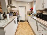 4 bedroom end of terrace house for rent in Martin...