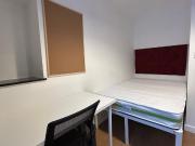 4 bedroom end of terrace house for rent in North Hill...