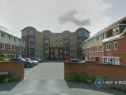 4 Bedroom End Of Terrace House For Rent In Redhill