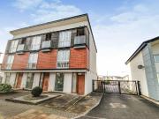 4 bedroom end of terrace house for rent in Rylance...