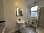 4 bedroom end of terrace house for rent in Thoday...