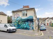 4 bedroom end of terrace house for rent in Upper Lewes...