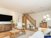 4 Bedroom End Of Terrace House For Rent In Watford,...