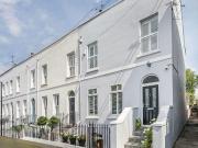 4 bedroom end of terrace house for sale