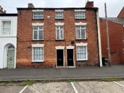 4 bedroom end of terrace house for sale