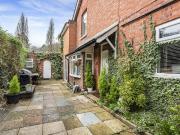 4 bedroom end of terrace house for sale