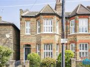 4 bedroom end of terrace house for sale