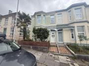 4 bedroom end of terrace house for sale
