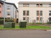 4 bedroom end of terrace house for sale