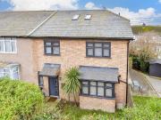 4 bedroom end of terrace house for sale