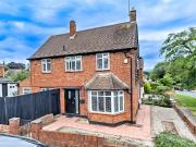 4 bedroom end of terrace house for sale