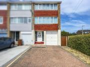 4 bedroom end of terrace house for sale