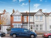 4 bedroom end of terrace house for sale