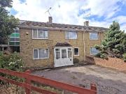 4 bedroom end of terrace house for sale