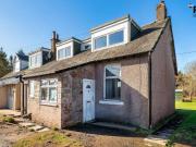 4 bedroom end of terrace house for sale