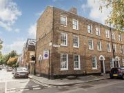 4 bedroom end of terrace house for sale