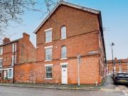 4 bedroom end of terrace house for sale