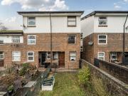 4 bedroom end of terrace house for sale