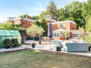 4 bedroom end of terrace house for sale