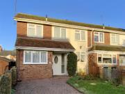 4 bedroom end of terrace house for sale