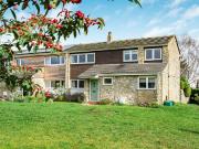 4 bedroom end of terrace house for sale