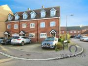 4 bedroom end of terrace house for sale