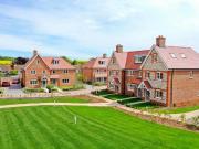 4 bedroom end of terrace house for sale
