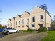 4 bedroom end of terrace house for sale