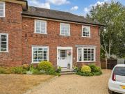 4 bedroom end of terrace house for sale