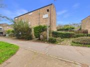 4 bedroom end of terrace house for sale