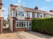 4 bedroom end of terrace house for sale