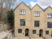 4 bedroom end of terrace house for sale