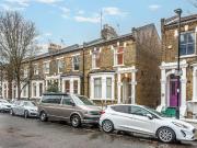 4 bedroom end of terrace house for sale