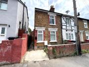 4 bedroom end of terrace house for sale